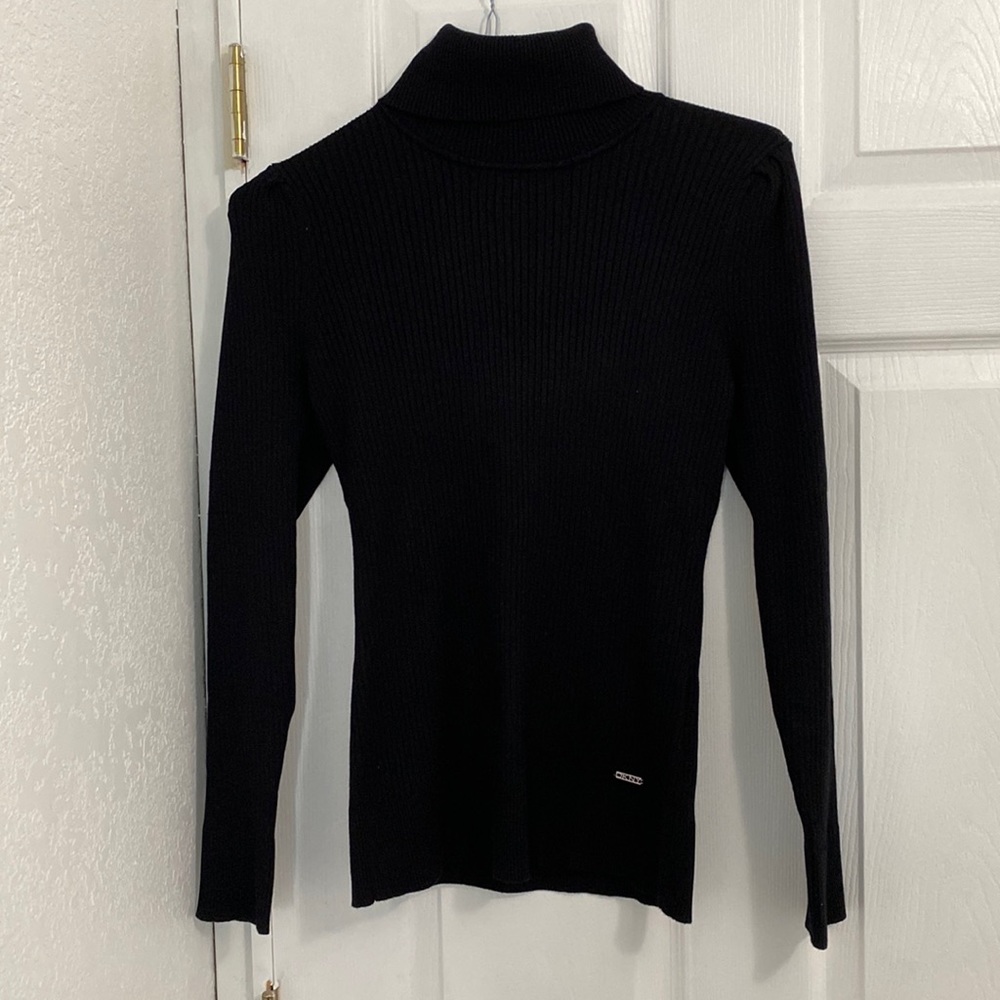 NWT Dkny Solid Ribbed Turtleneck Sweater - Black SIZE M